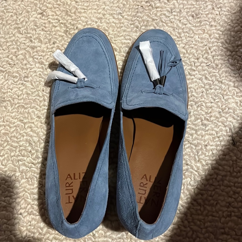 Naturalized Trixie suede loafer with tassels. NWT. Size 9.5